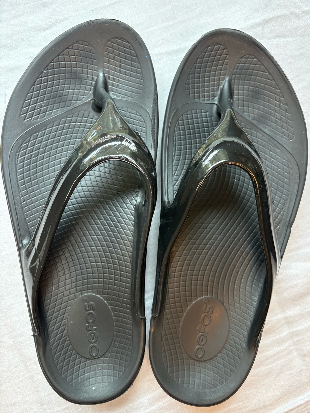 OOFOS OOlala Black Thong Recovery Sandals Flip Flops Women’s 9